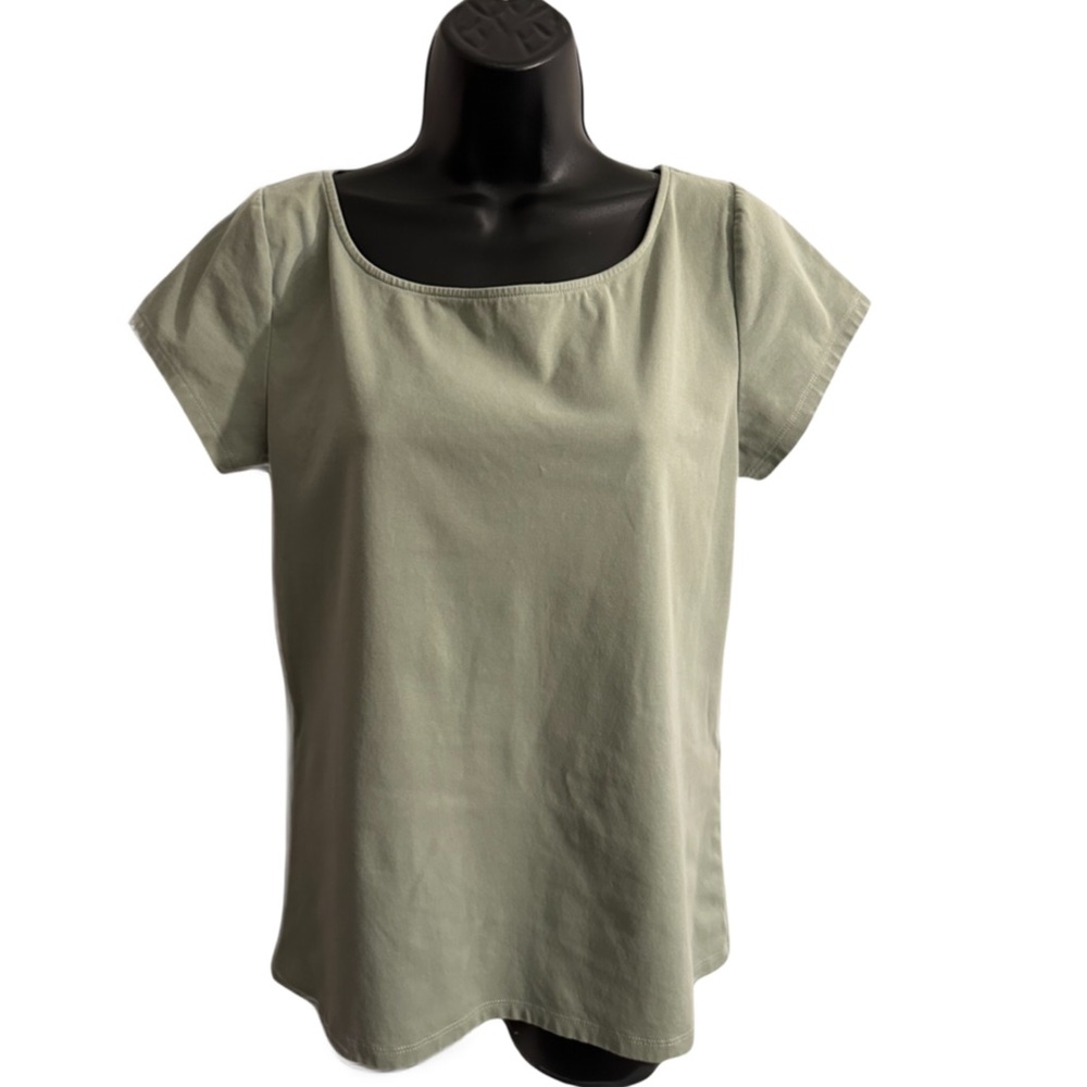 Ann Taylor Large mint green short sleeve scoop neck heavyweight tee shirt